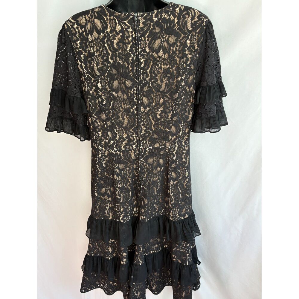 Elegant Black Lace Dress - Picture 6 of 12